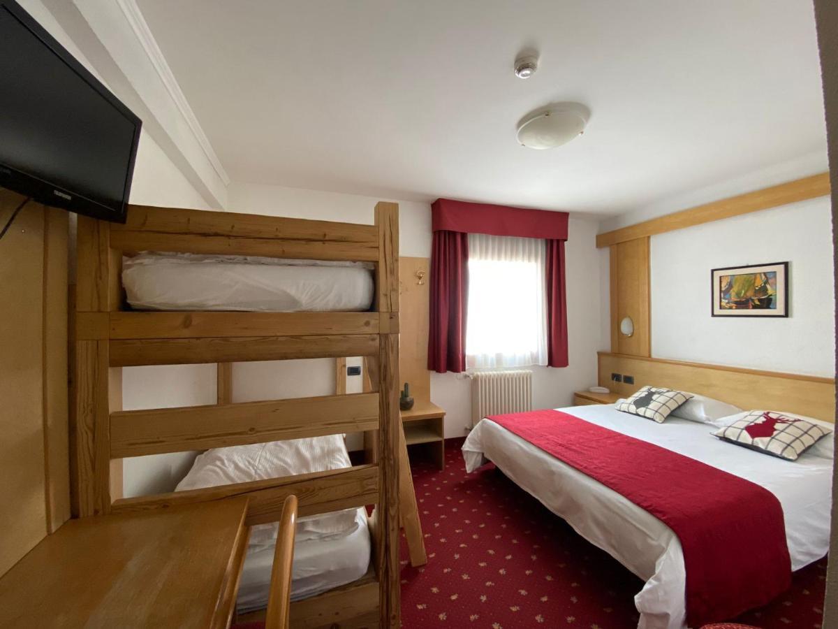 Grand Hotel Miramonti Passo del Tonale Quarto foto