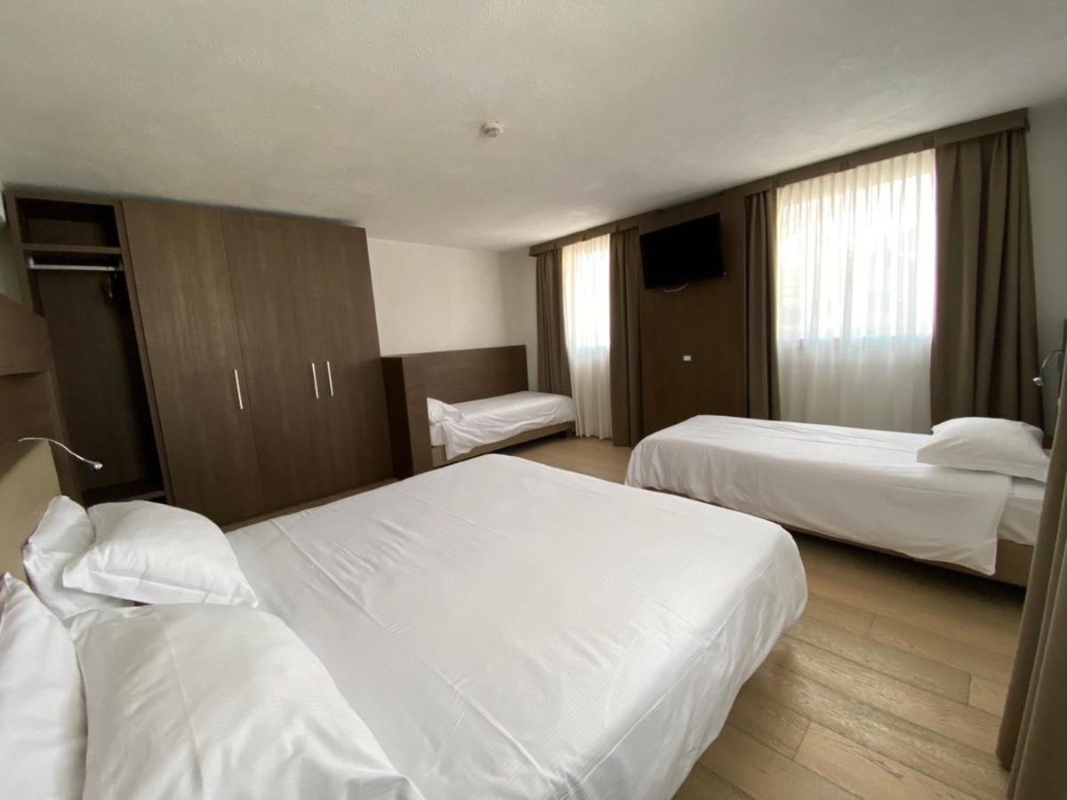 Grand Hotel Miramonti Passo del Tonale Quarto foto